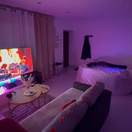 Jacuzzi Giverny, Paris Appartement
