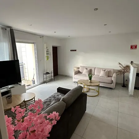 Paris Giverny Familles & Professionnels アパート *