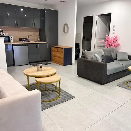 Paris Giverny Familles & Professionnels Apartamento